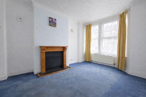 2 bedroom terraced house for sale, Seymour Avenue, London N17