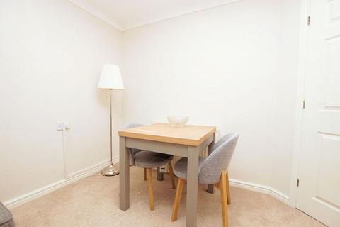 1 bedroom retirement property for sale, Robinson Court, Lee-On-The-Solent, PO13