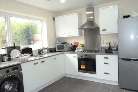1 bedroom terraced house to rent, Wain Avenue, Newcastle-under-Lyme, Staffordshire