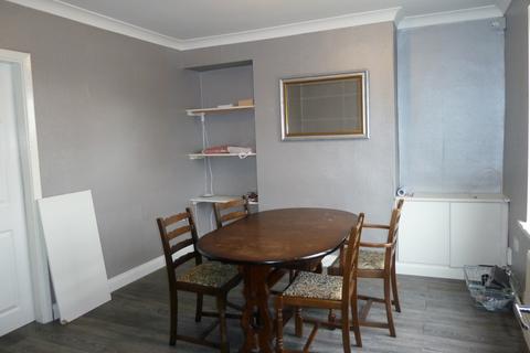 1 bedroom terraced house to rent, Wain Avenue, Newcastle-under-Lyme, Staffordshire