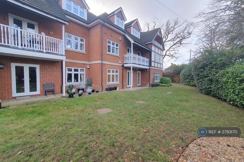 undefined, St Georges Avenue, Weybridge, KT13