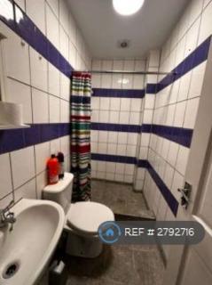 undefined, Portland St, Lincoln, LN5