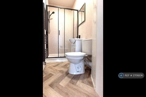 undefined, Warbreck Drive, Blackpool, FY2