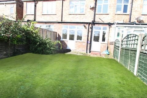 undefined, 4 Bedroom House - Wood Green N22