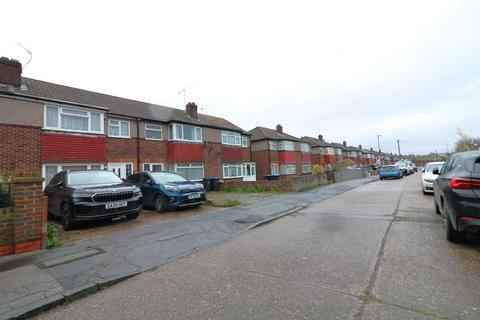 3 bedroom terraced house to rent, Three Bed House to Rent