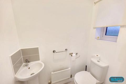 4 bedroom semi-detached house for sale, Serotine Crescent, Trowbridge