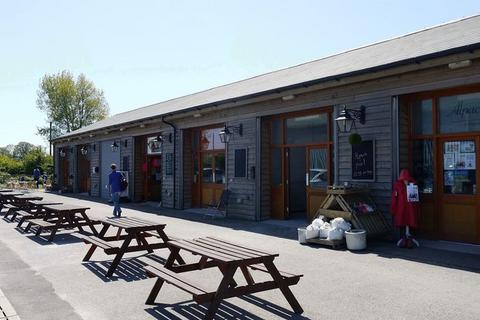 Property to rent, Burmarsh, Romney Marsh