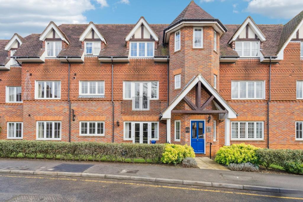 Oakfield Close
