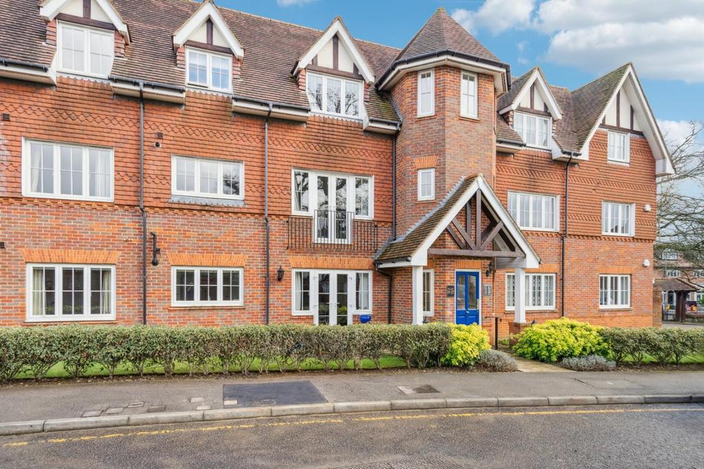 Oakfield Close