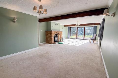 4 bedroom detached house for sale, Lushington Hill, Wootton Bridge, Ryde