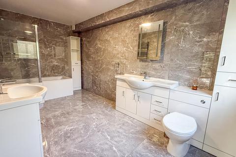 4 bedroom detached house for sale, Lushington Hill, Wootton Bridge, Ryde