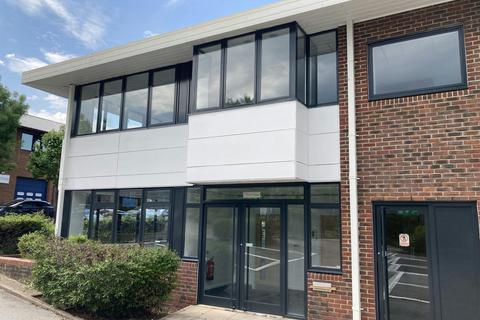 Office to rent, Wellington Rd High Wycombe HP12 3PS