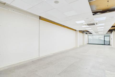 undefined, High Street, Gillingham