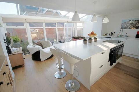 undefined, Mentone Road, Poole BH14