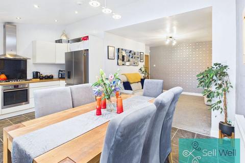 3 bedroom detached house for sale, Stanwell Road, Manchester M27