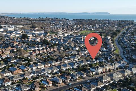 3 bedroom bungalow for sale, Stroud Park Avenue, Mudeford, Christchurch BH23