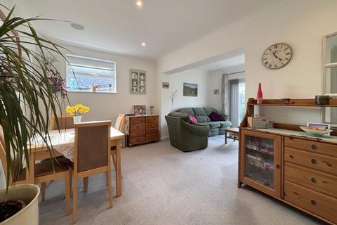 3 bedroom semi-detached bungalow for sale, Stroud Park Avenue, Christchurch BH23