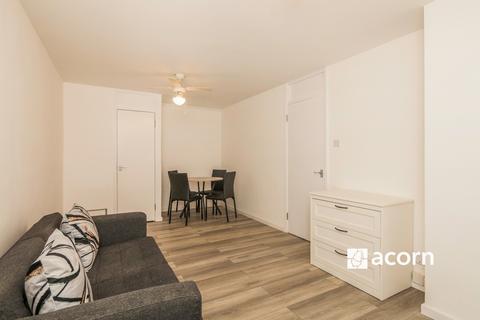 1 bedroom flat to rent, Lovelinch Close London SE15