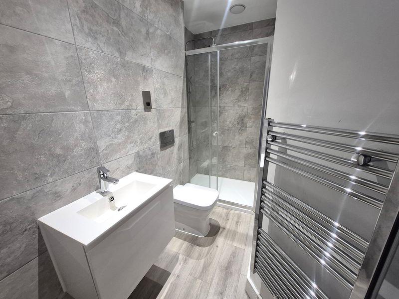 Ensuite Shower Room