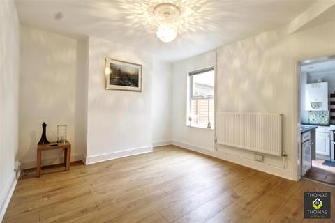 3 bedroom terraced house for sale, Nettleton Road, Gloucester