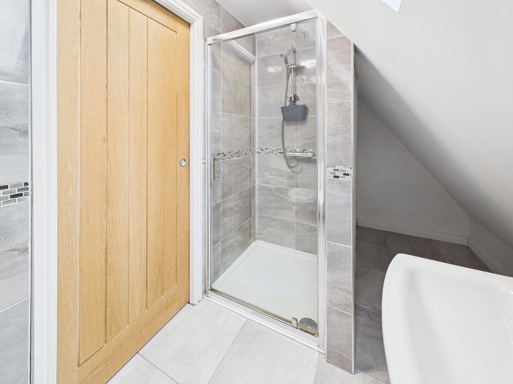 En-suite shower room