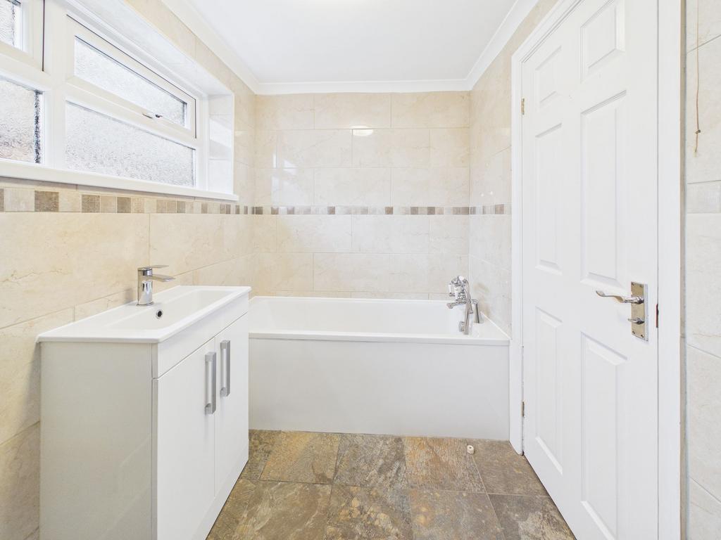Ground floor bathroom