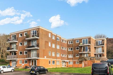 2 bedroom flat for sale, Surrey Road, Seaford BN25