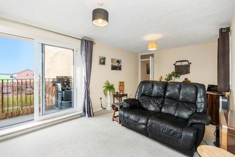 2 bedroom flat for sale, Surrey Road, Seaford BN25