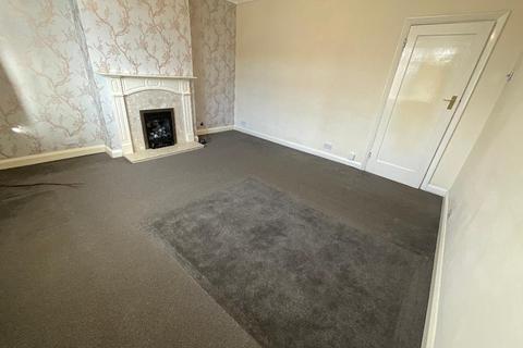 2 bedroom flat for sale, Corbets Tey Road, Upminster RM14