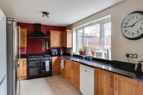 undefined, Brian Avenue, Sanderstead, CR2 9NG