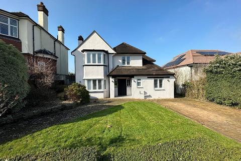 4 bedroom detached house for sale, West Hill, Sanderstead, CR2 0SB