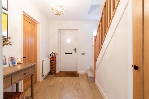 4 bedroom detached house for sale, Morley Road, Sanderstead, Surrey, CR2 0EN