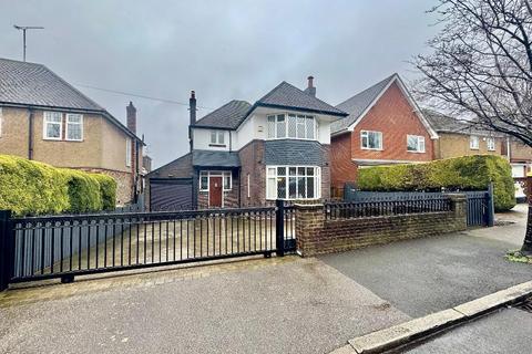 undefined, Marston Gardens, Old Bedford Road Area, Luton, Bedfordshire, LU2 7DY