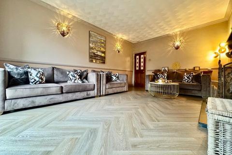 undefined, Marston Gardens, Old Bedford Road Area, Luton, Bedfordshire, LU2 7DY