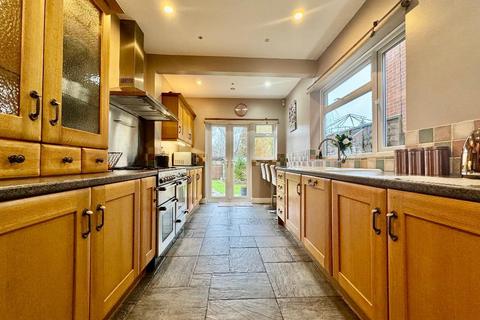 undefined, Marston Gardens, Old Bedford Road Area, Luton, Bedfordshire, LU2 7DY