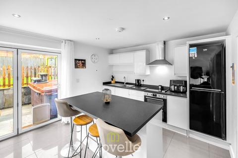 3 bedroom detached house for sale, Caistor Road, Laceby DN37
