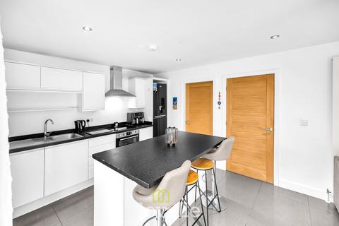 3 bedroom detached house for sale, Caistor Road, Laceby DN37
