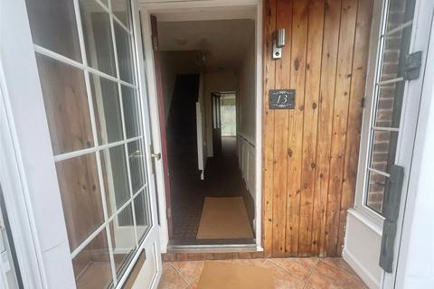3 bedroom semi-detached house to rent, Roderick Drive, Wolverhampton, West Midlands, WV11