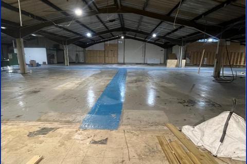 Warehouse to rent, 72 Whitecraigs Rd Glenrothes KY6 2RX