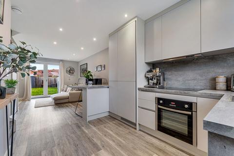 2 bedroom semi-detached house for sale, Crown Green Close, Manchester M19