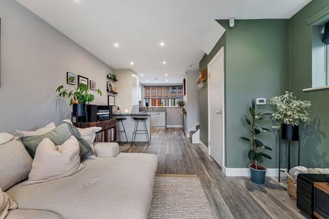 2 bedroom semi-detached house for sale, Crown Green Close, Manchester M19