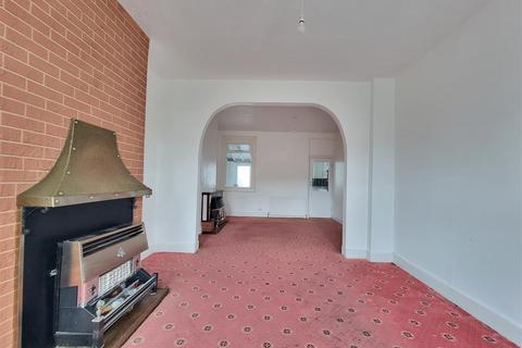 3 bedroom terraced house for sale, Golfe Road, Ilford
