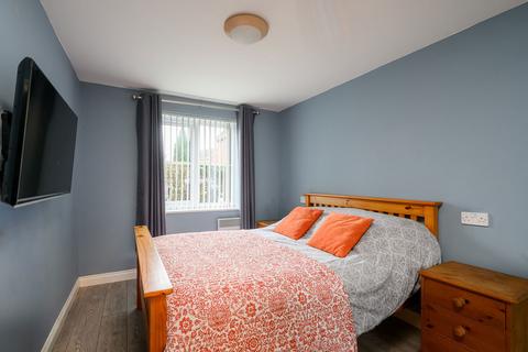undefined, Dukes Court, York YO26