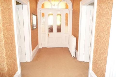 3 bedroom apartment to rent, Otley Road, Harrogate, North Yorkshire, HG2