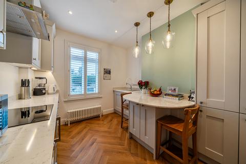 2 bedroom maisonette for sale, Montagu Road, Datchet, Slough