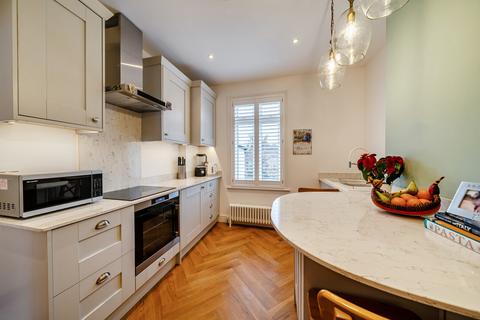 2 bedroom maisonette for sale, Montagu Road, Datchet, Slough