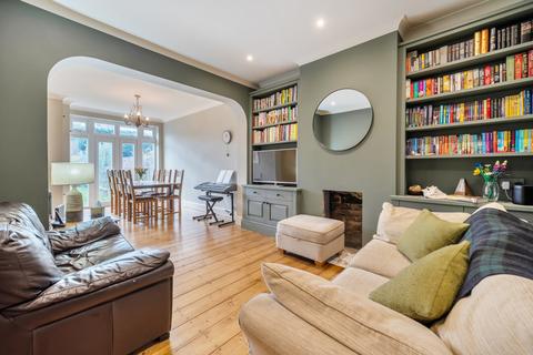 2 bedroom maisonette for sale, Montagu Road, Datchet, Slough