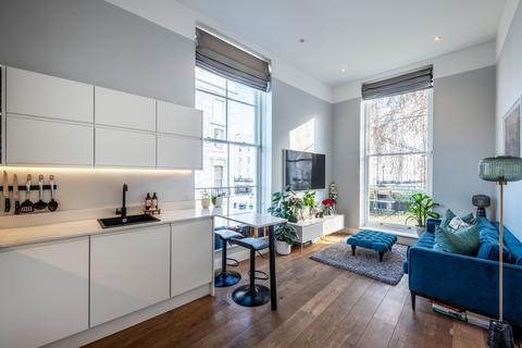 1 bedroom flat for sale, St. Stephens Gardens, Notting Hill