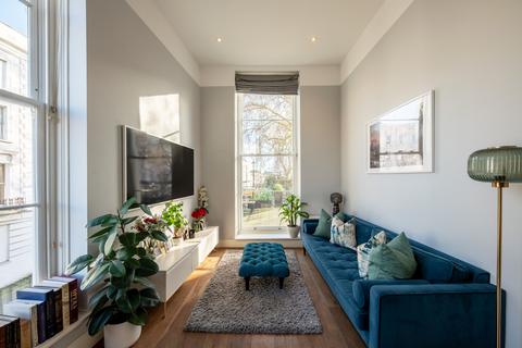 1 bedroom flat for sale, St. Stephens Gardens, Notting Hill