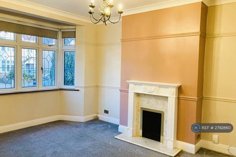 undefined, Lodge Avenue, Romford, RM2